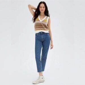 Aritzia Sunday Best Zola Mom Jean—Size 00